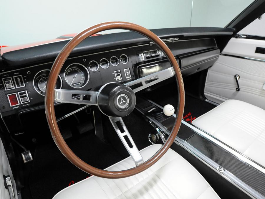  Dodge Coronet R/T 426 Hemi 1968 года  (фото 2 из 15)